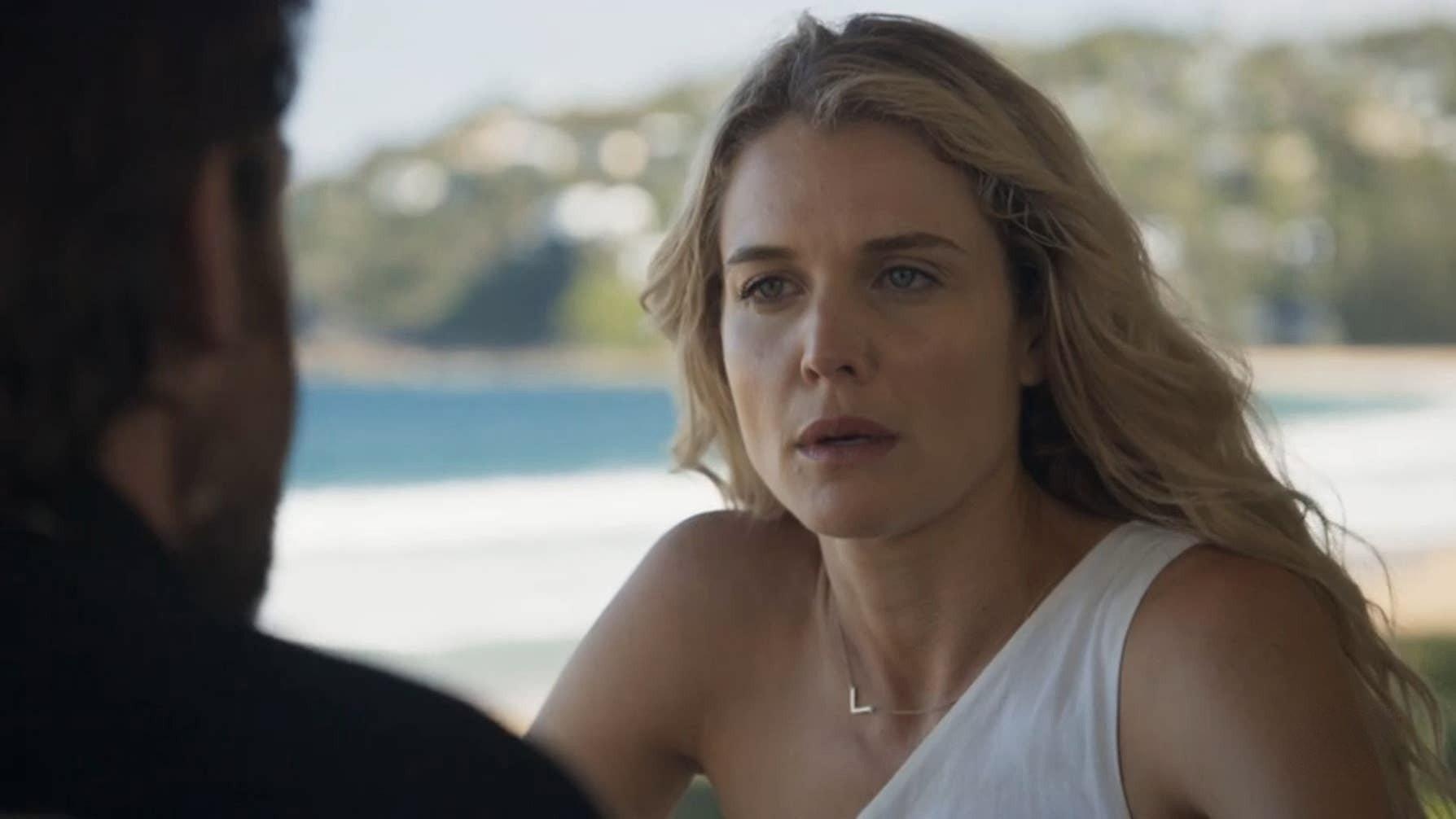 Still from Episode 8534