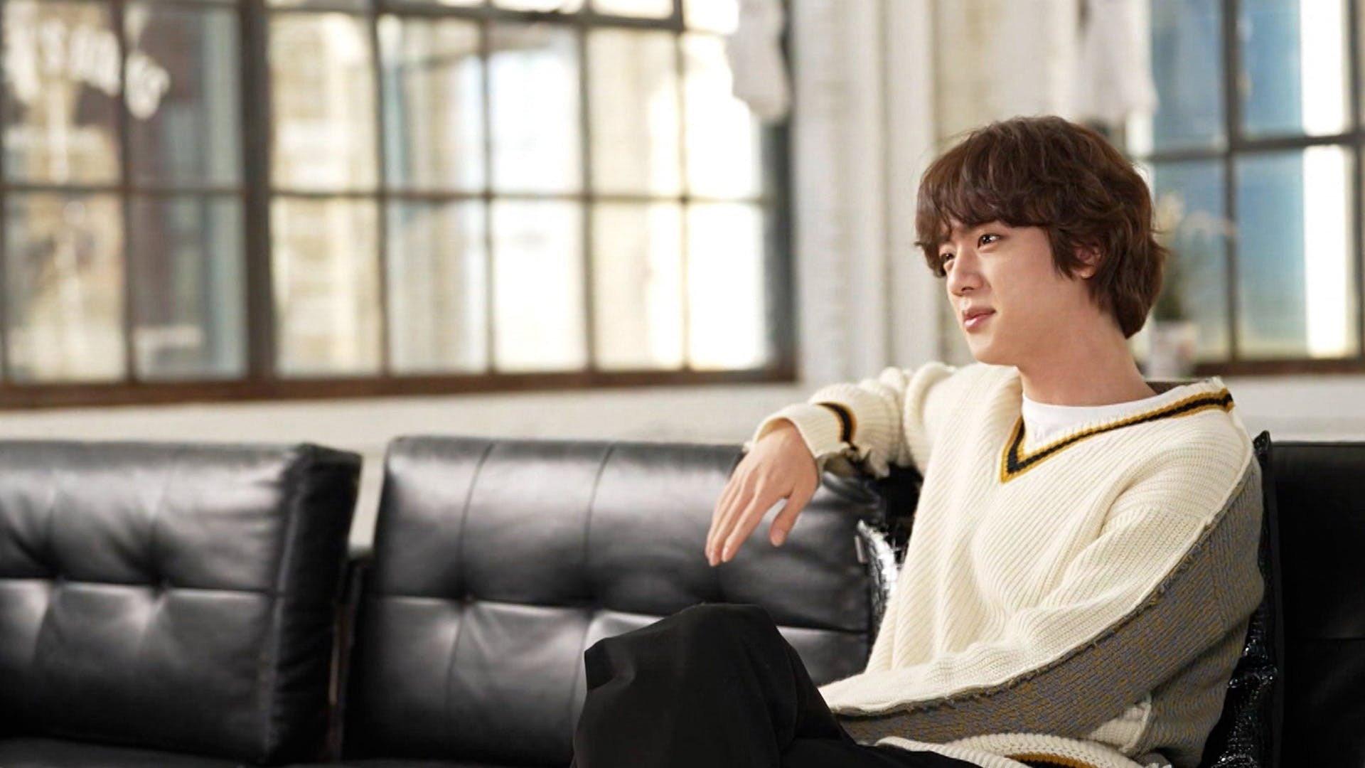 Still from Suk Jin versus Suk Jin