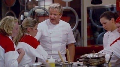 Still from 9 Chefs Compete (2)