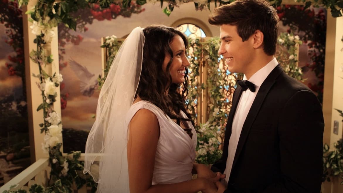 Still from Viva Las Vegas (2)
