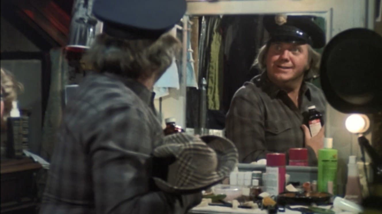 Still from Murder on Stage 17