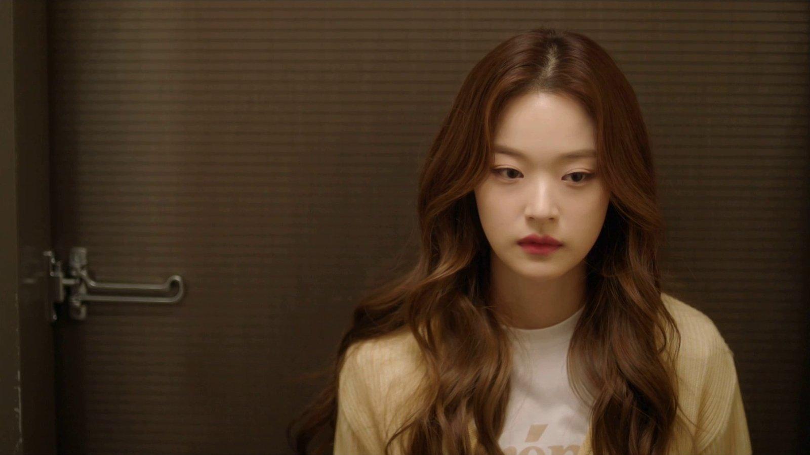 Still from Soo-ja Finds Out