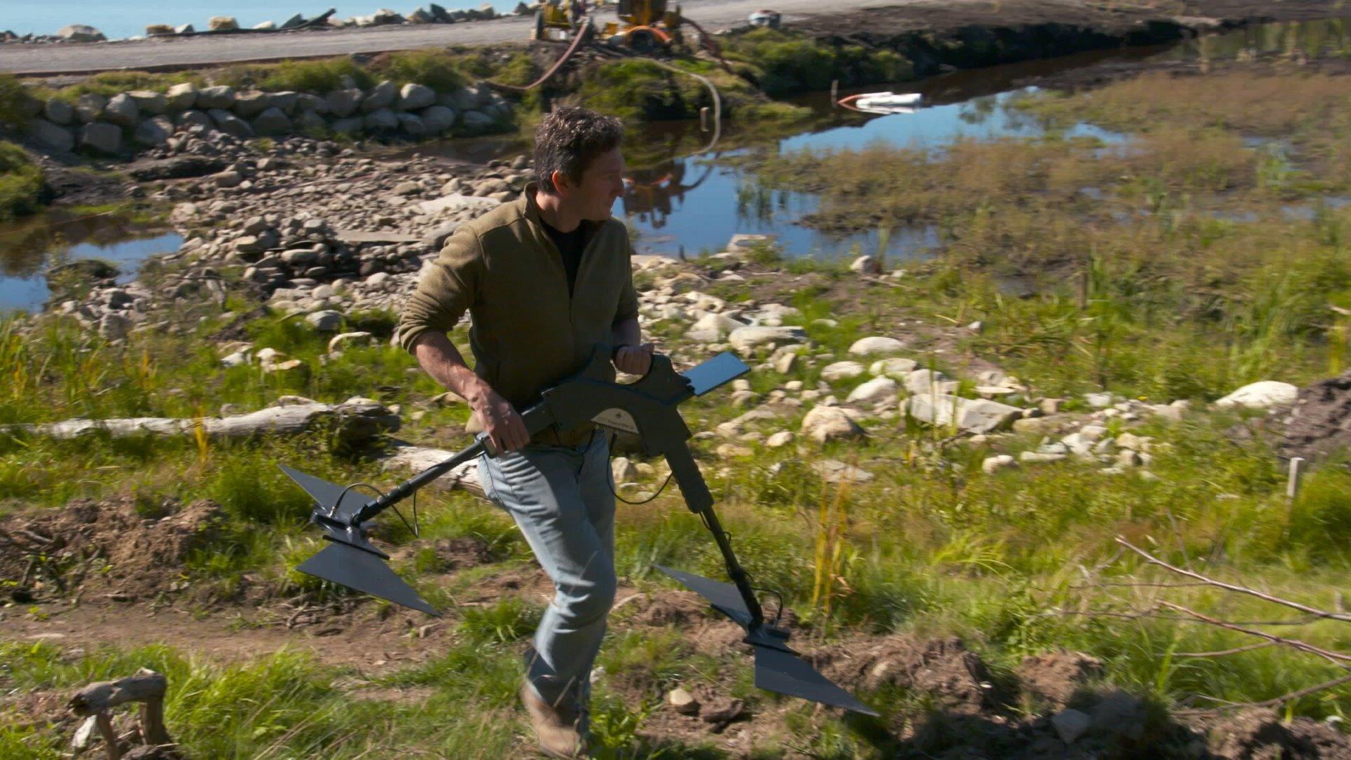 Still from Eyes and Boot in the Ground