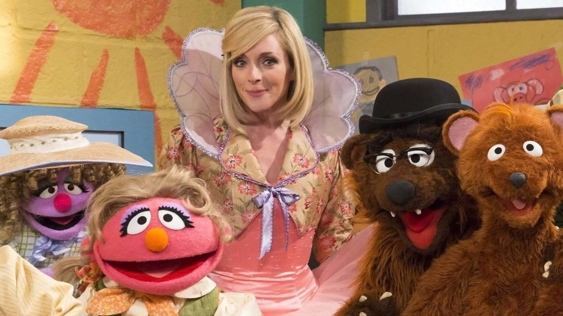 Still from Papa Bear Goes to Preschool