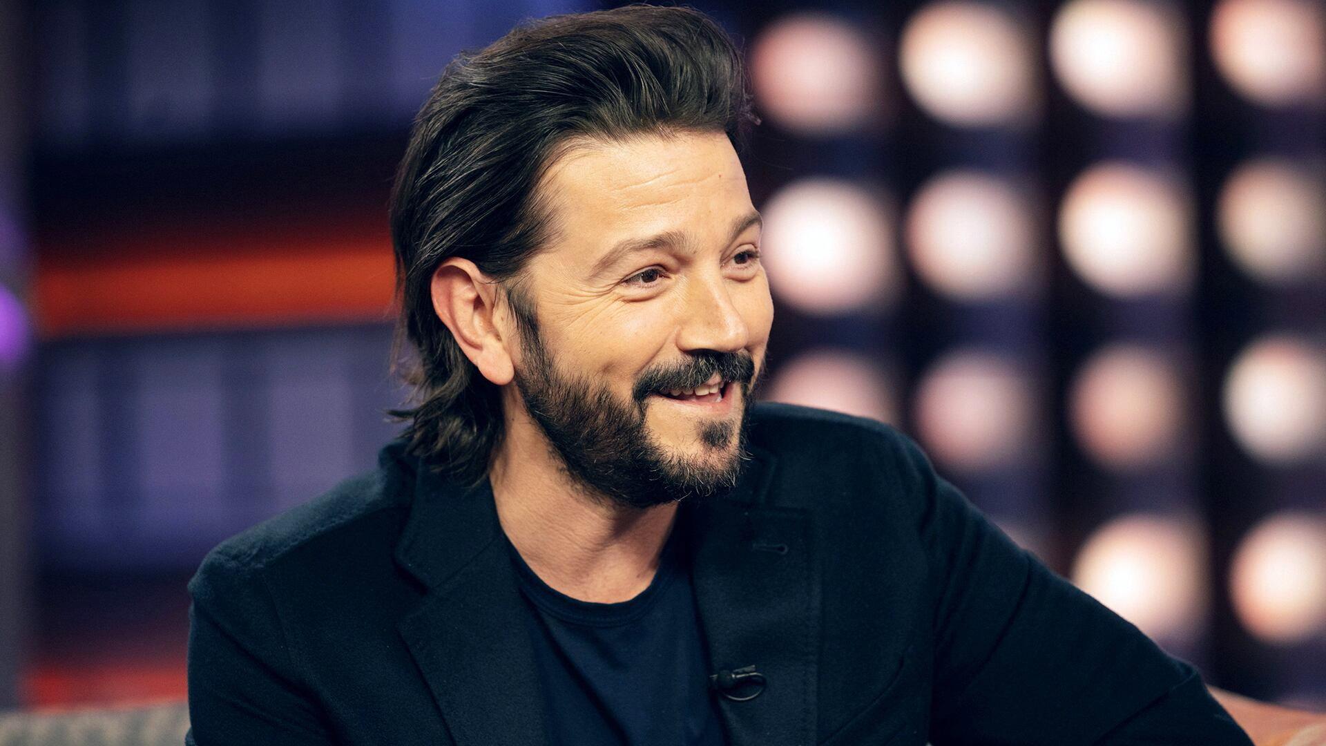 Still from Diego Luna, Lisa Vanderpump, Ana Huang, Reynolds Laundry