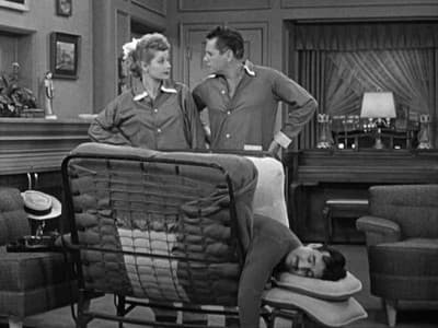Still from Tennessee Ernie Visits