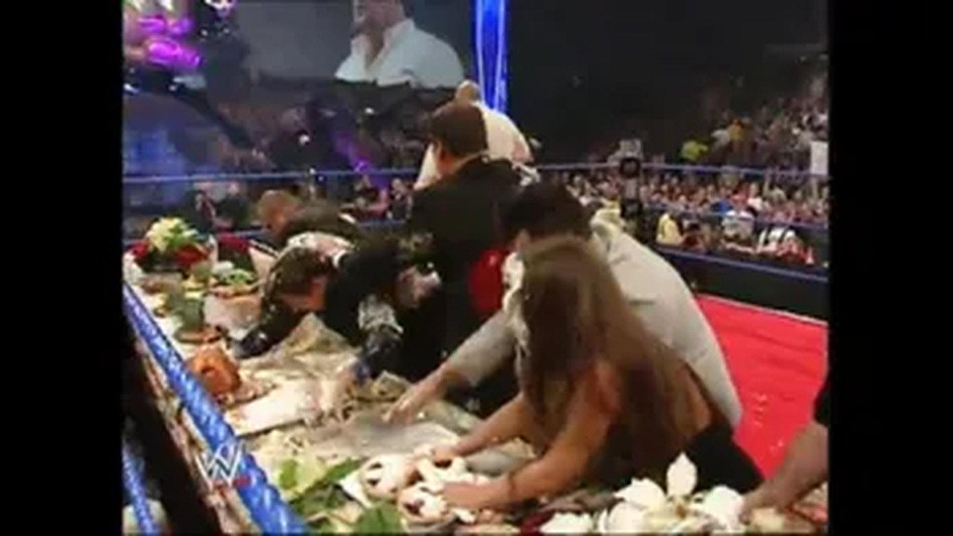 Still from SmackDown - Nov. 25, 2004