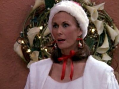 Still from It's a Hot, Hot, Hot, Hot Christmas