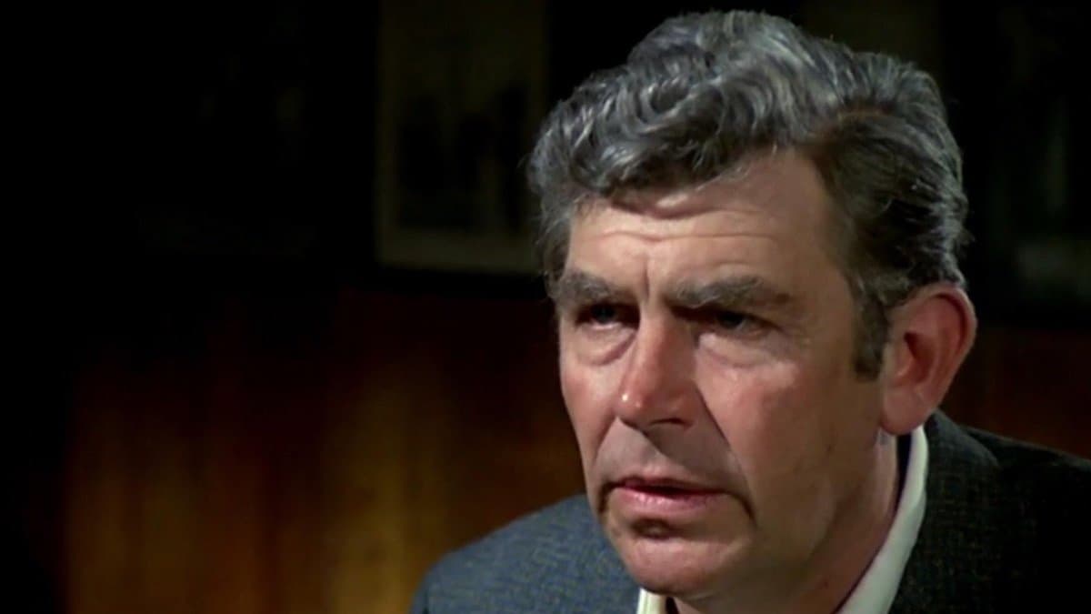 Still from I'm A Family Crook -- Don't Shoot!