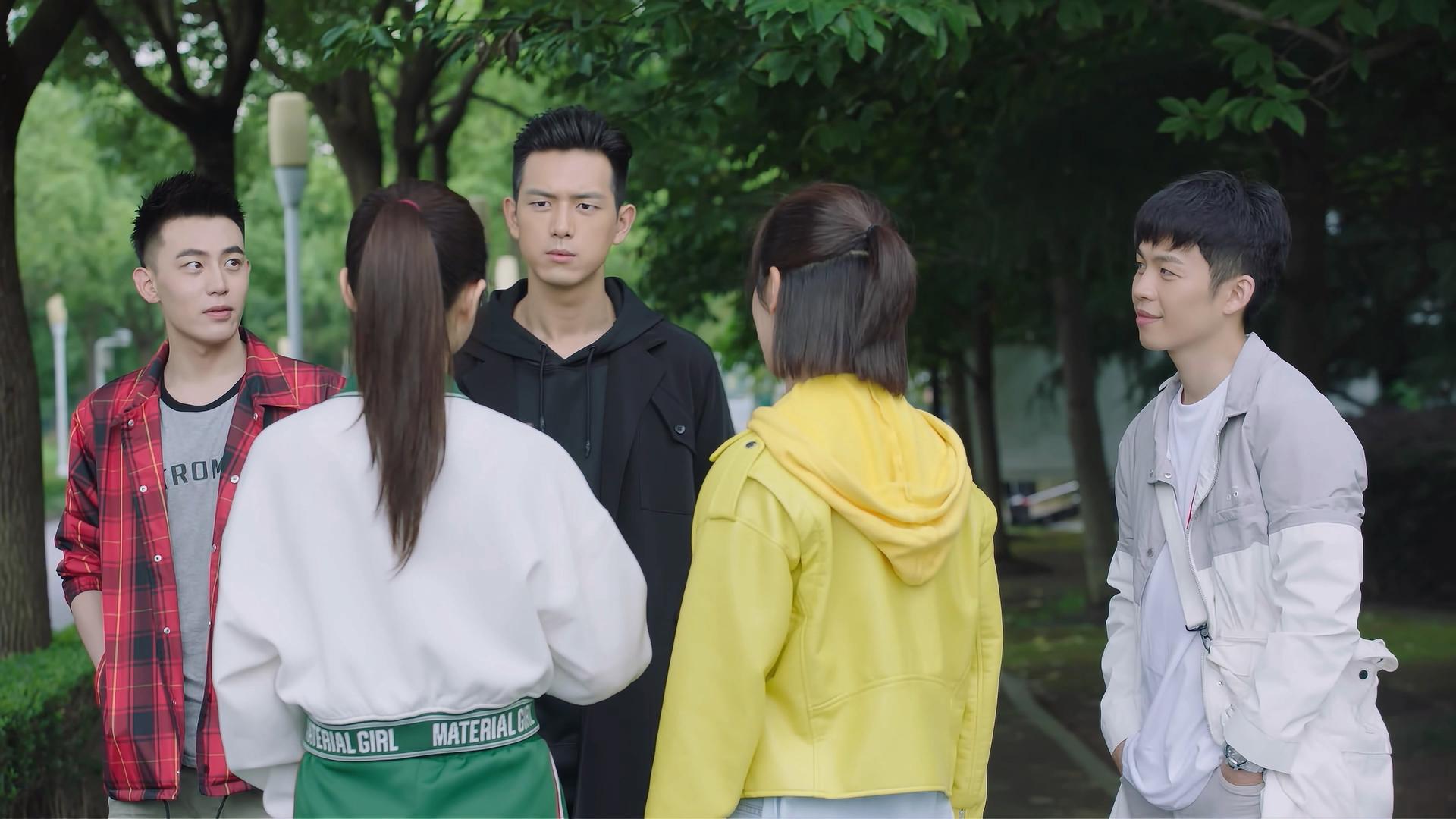 Still from Ya Ya's A Fan