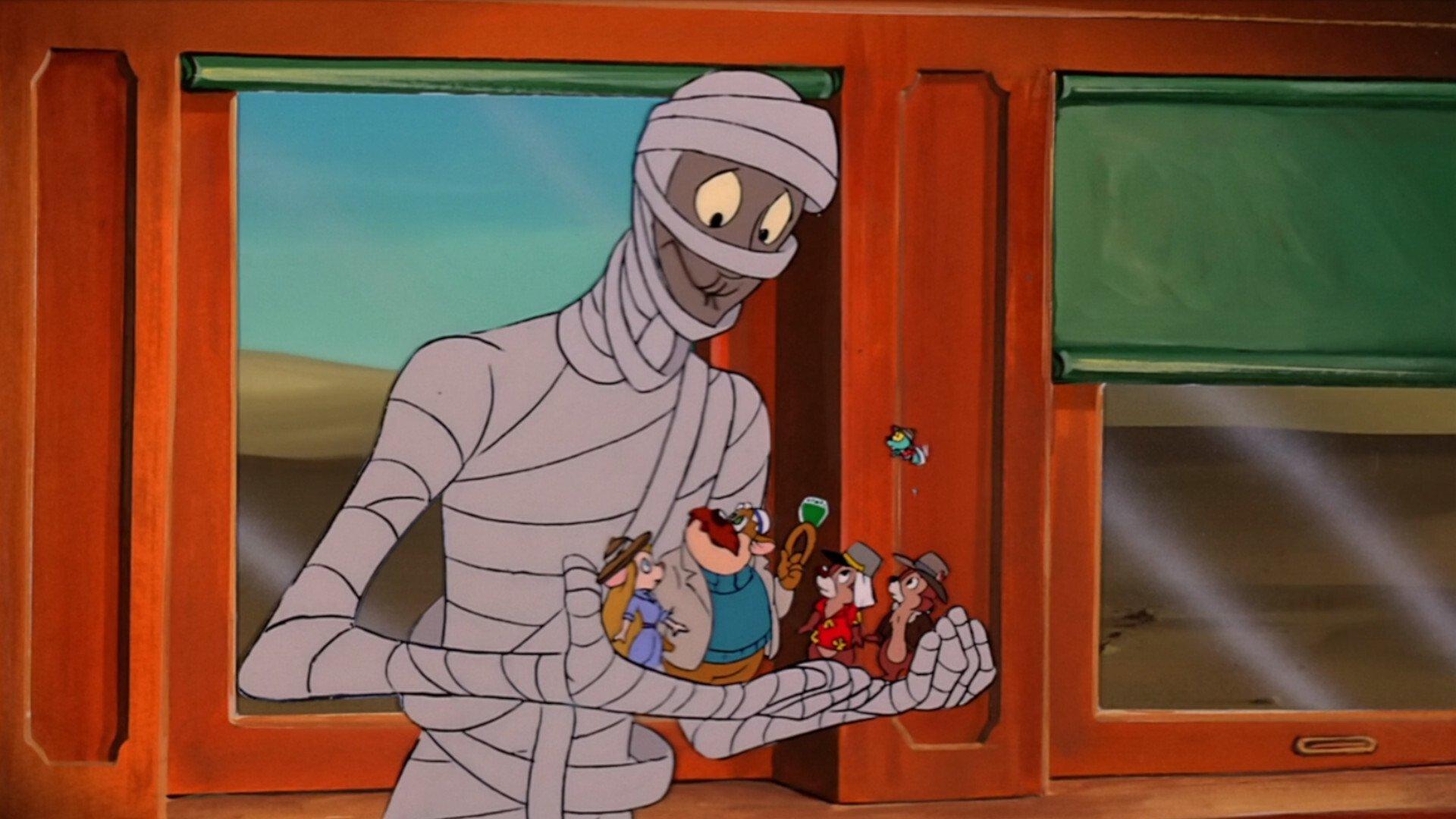 Still from Throw Mummy From the Train