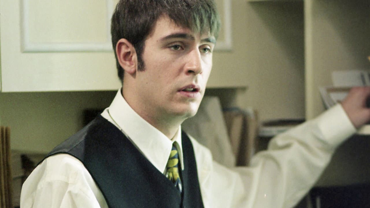 Still from Room With a Queue