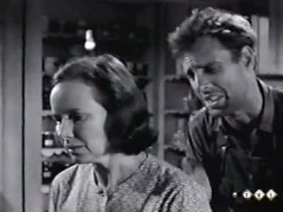 Still from Lonely Place