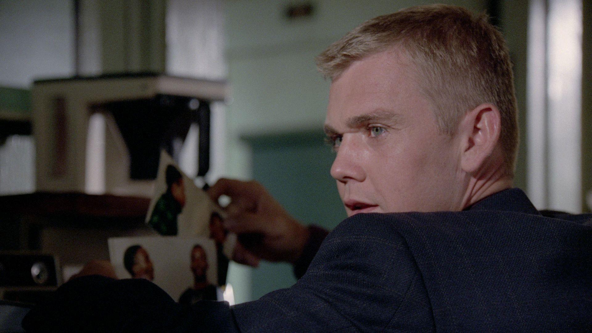 Still from Daveless in New York