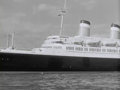 Still from Bon Voyage