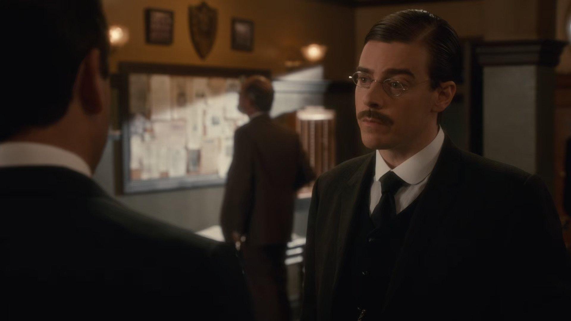 Still from Murdoch on the Couch