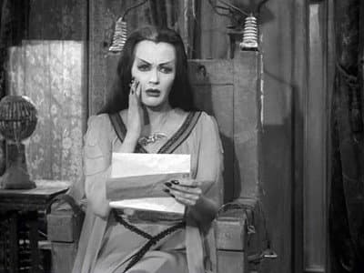 Still from The Most Beautiful Ghoul in the World