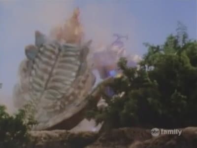 Still from Raise the Titanisaur