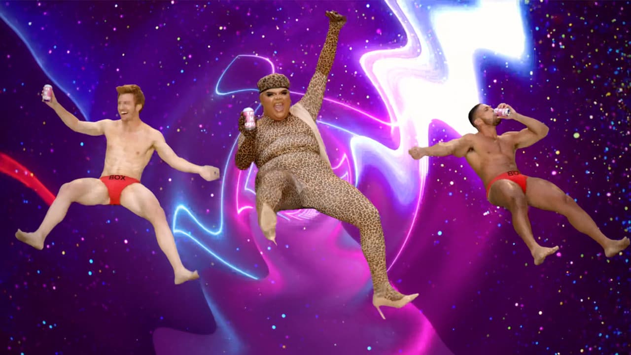 Still from Pop! Goes the Queens