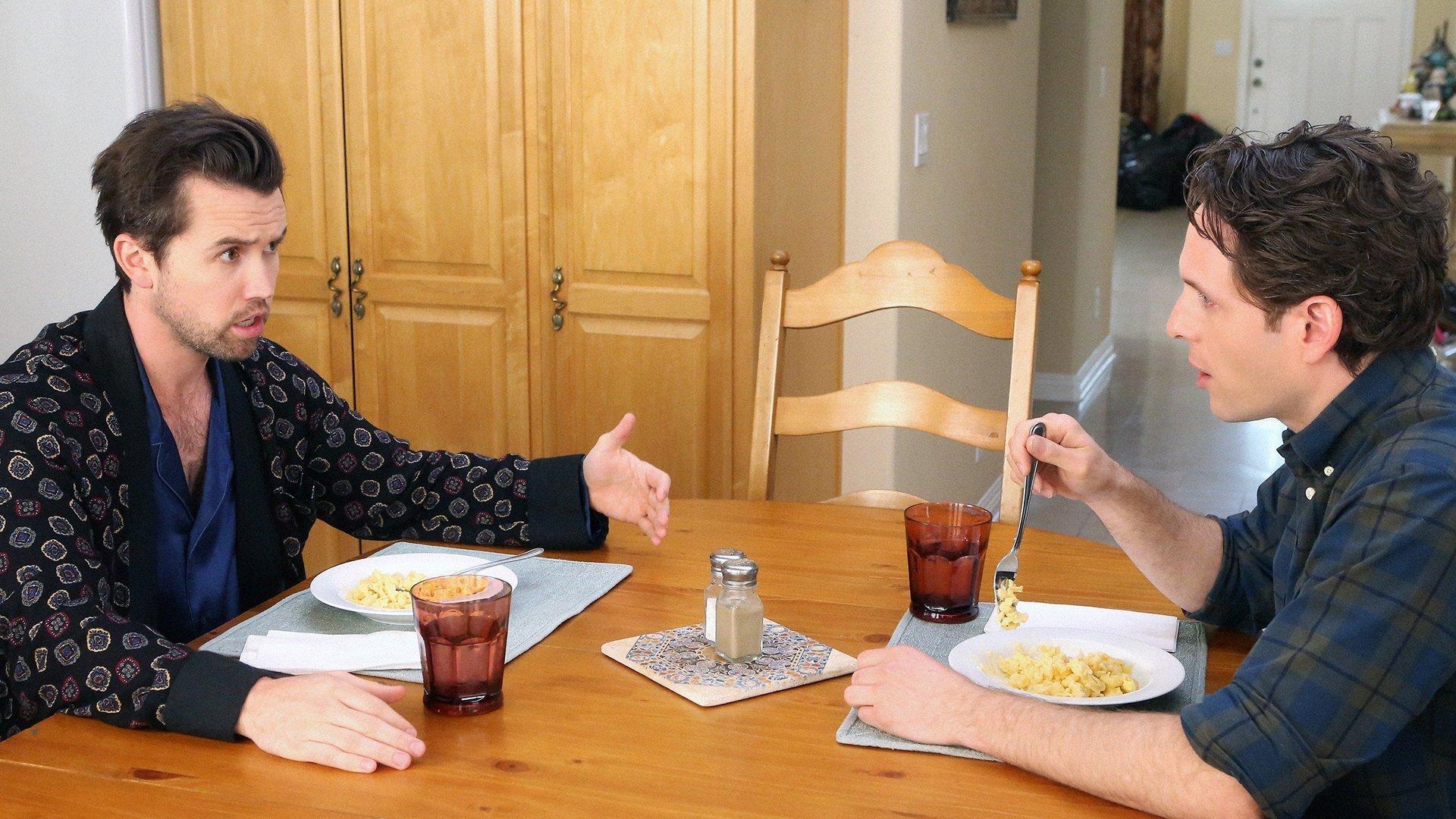Still from Mac & Dennis Move to the Suburbs