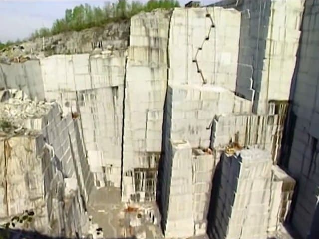 Still from Quarries.
