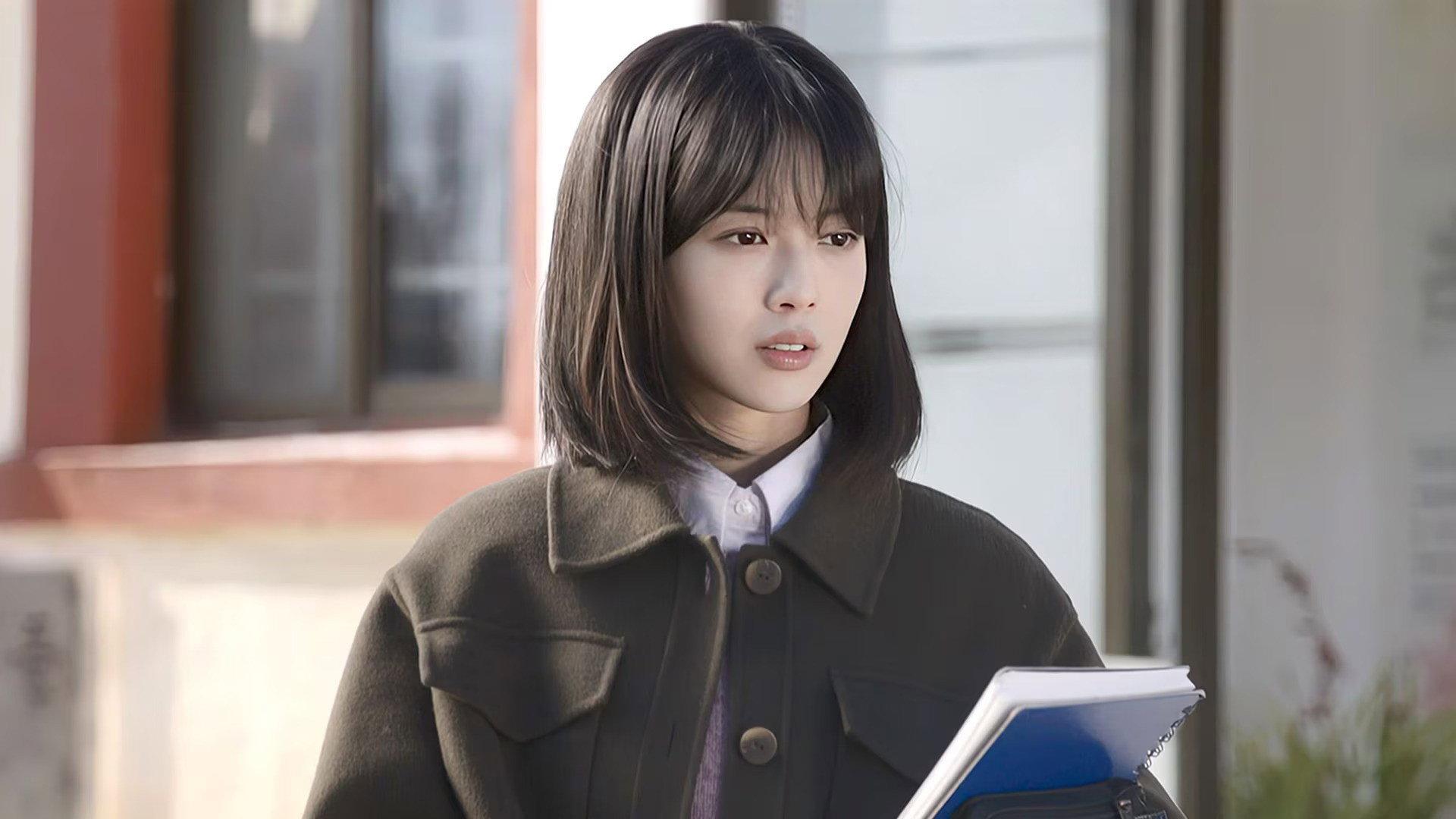 Still from Lee Dong-jin