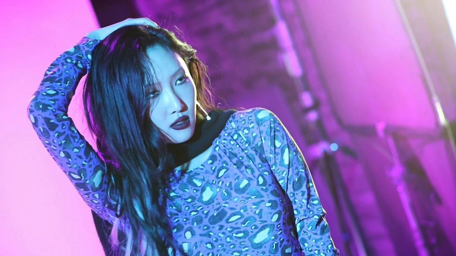 Still from Refund Sisters (11)