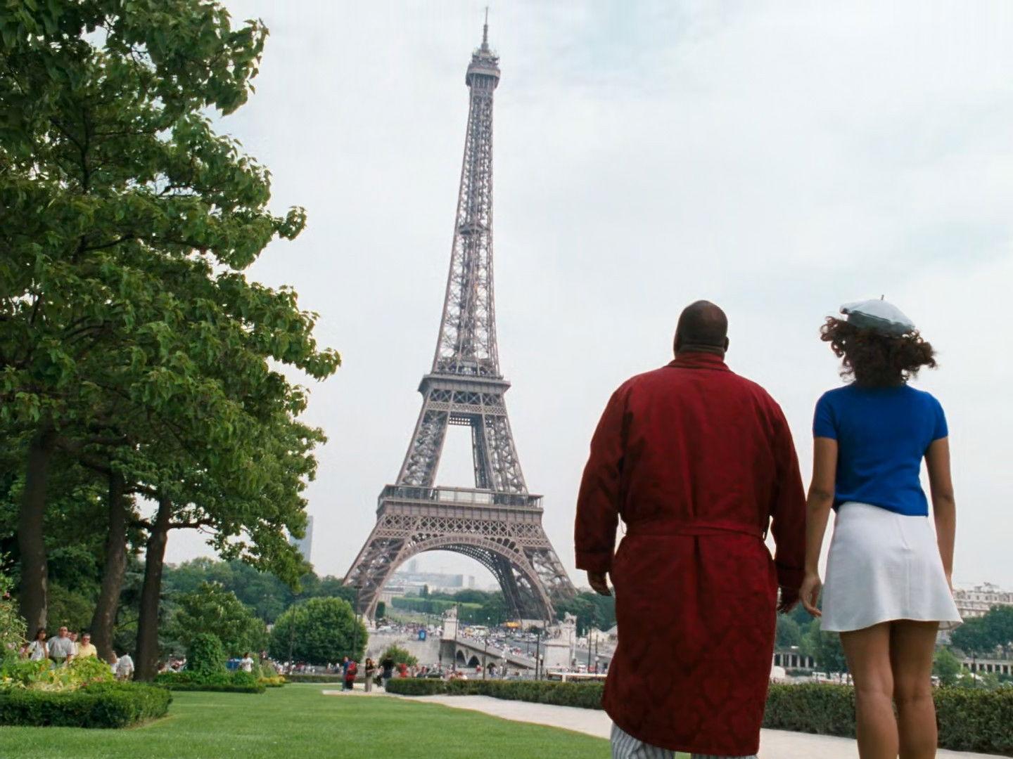 Still from Paris Vacation (1)