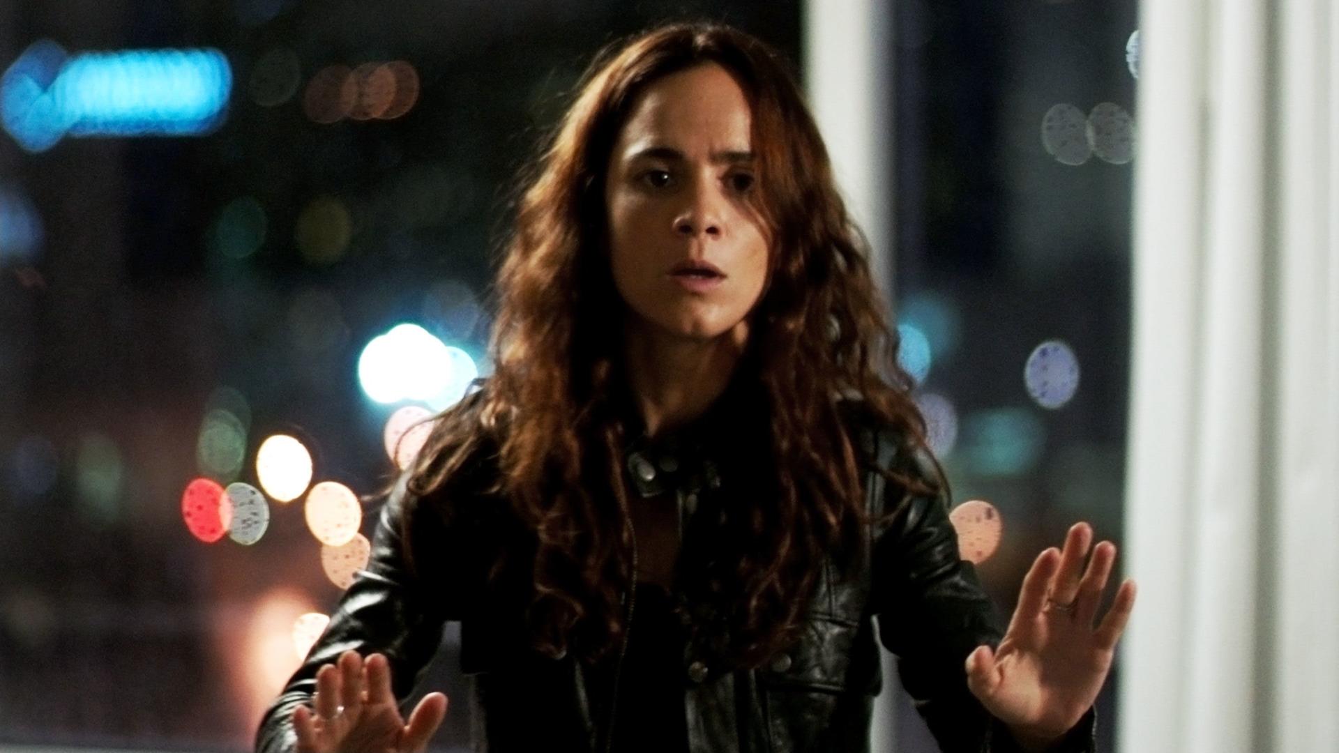 Still from Sacar con Sifon el Mar