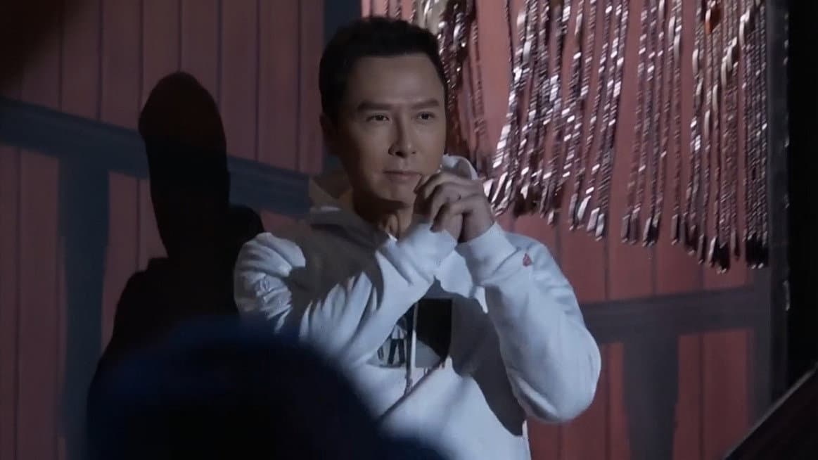 Still from Colorful Martial Arts Master / The Precious Retreat (Part 1)