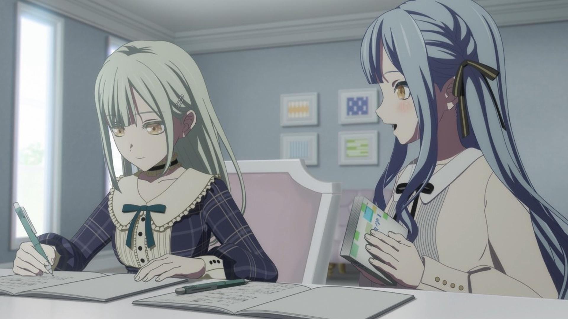 Still from Belua multorum es capitums.