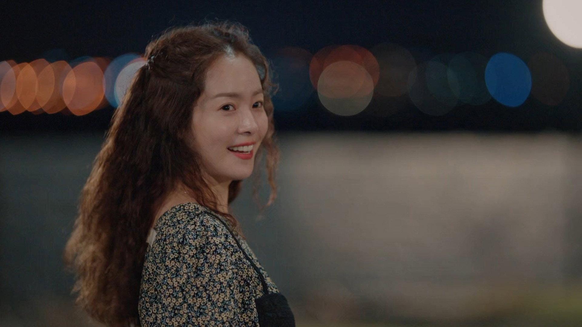 Still from Dong-seok and Seon-a 2