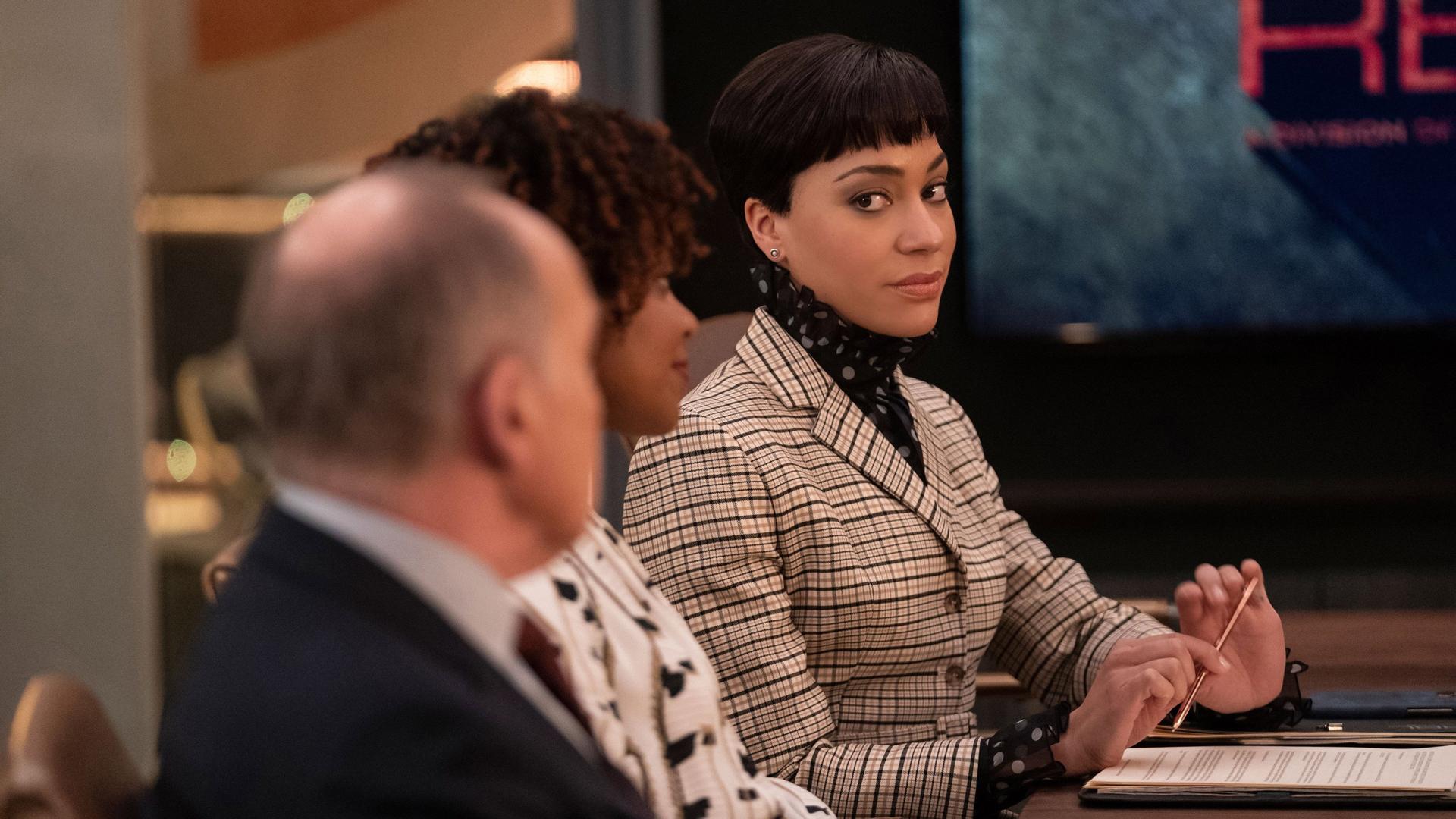 Still from The Gang Tries to Serve a Subpoena