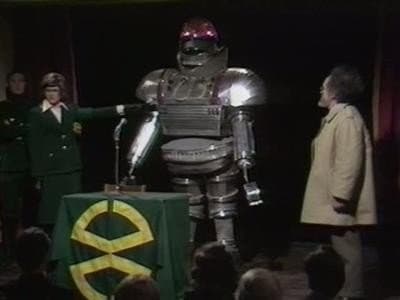 Still from Robot (3)