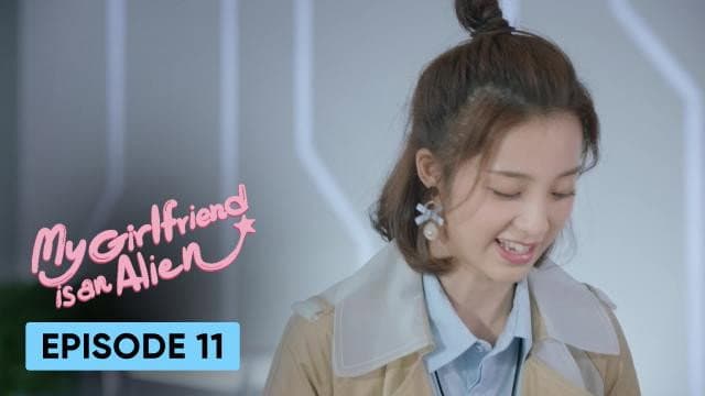 Still from My Girlfriend Is An Alien
