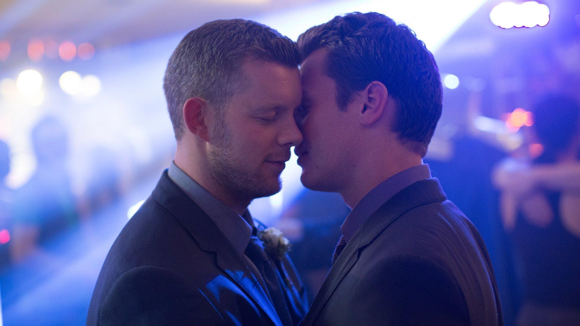 Still from Looking for Glory