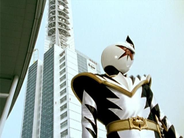 Still from White Thunder (1)