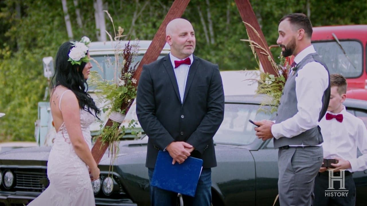 Still from Four Cars and A Wedding