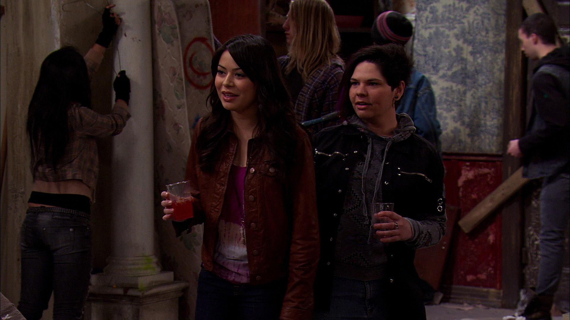 Still from iRescue Carly
