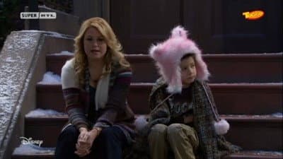 Still from Heat It Up