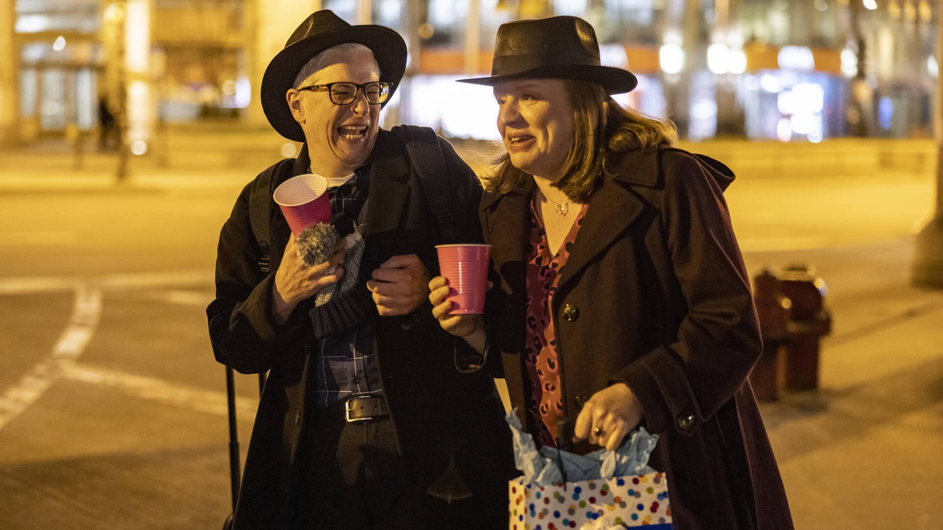 Still from Two Queens on Two Queens