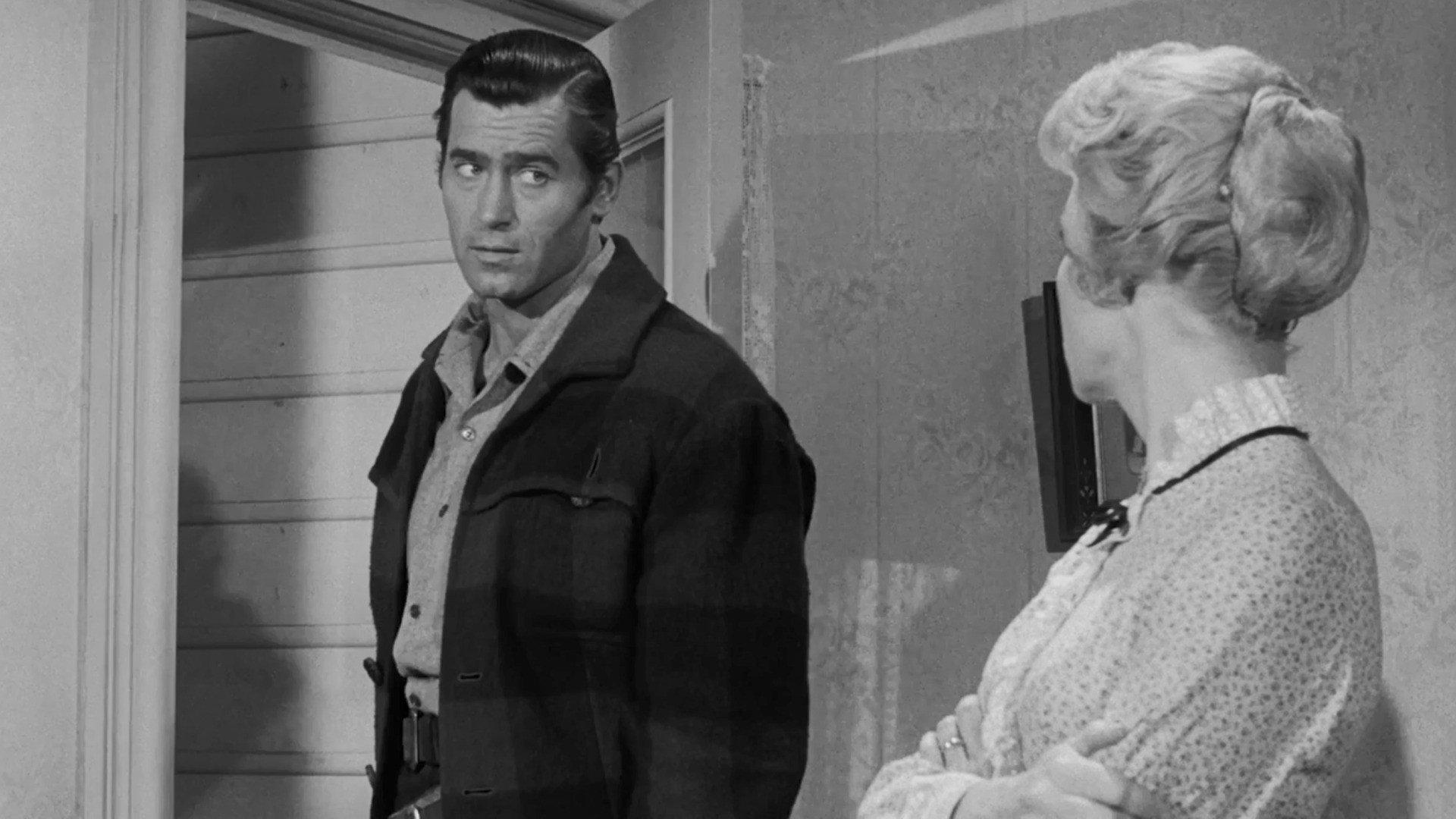 Still from The Frightened Town