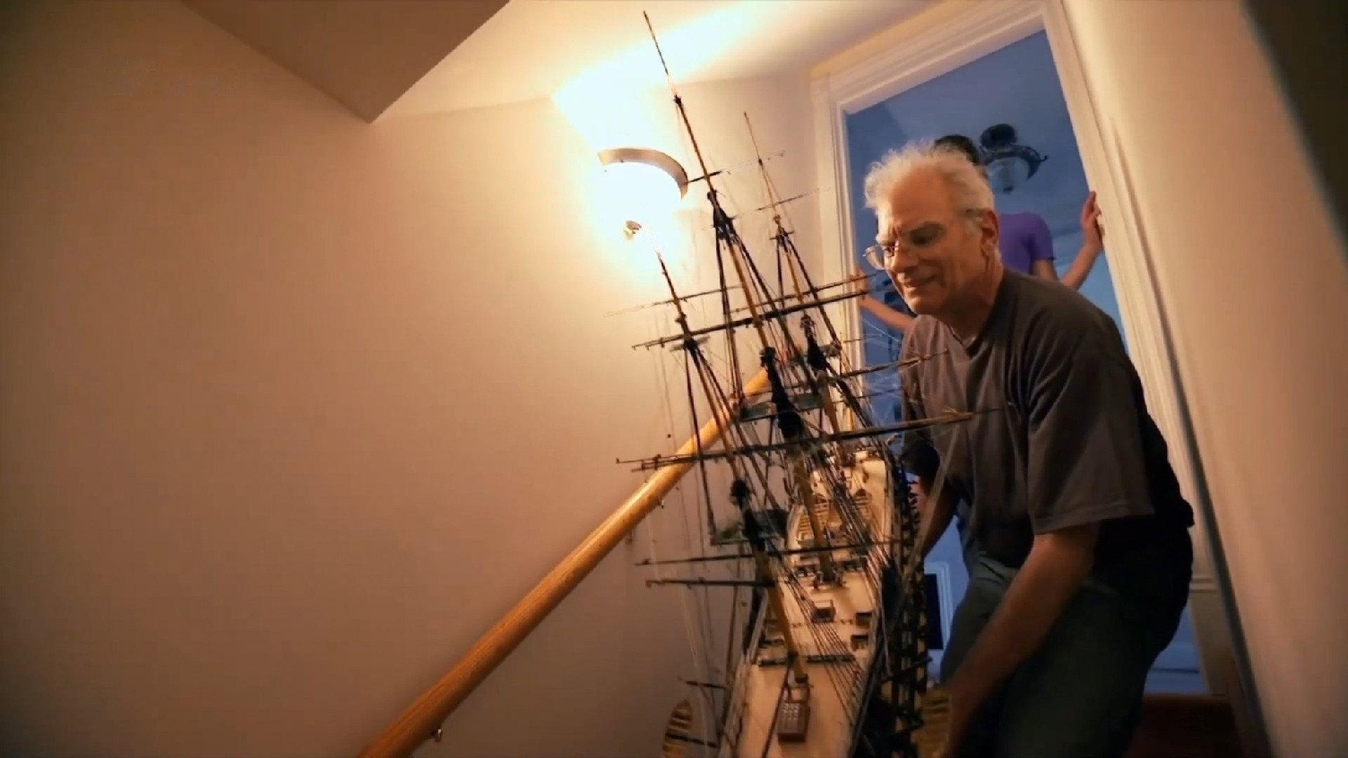 Still from Tyrannosaurus Hex
