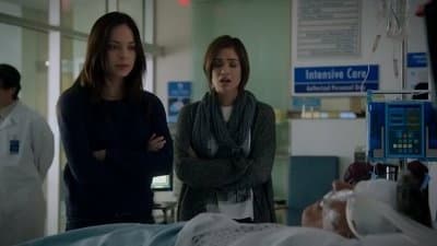 Still from Never Turn Back