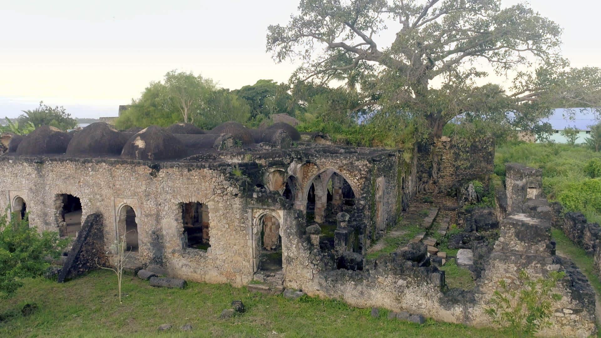 Still from Fortress of the Spy