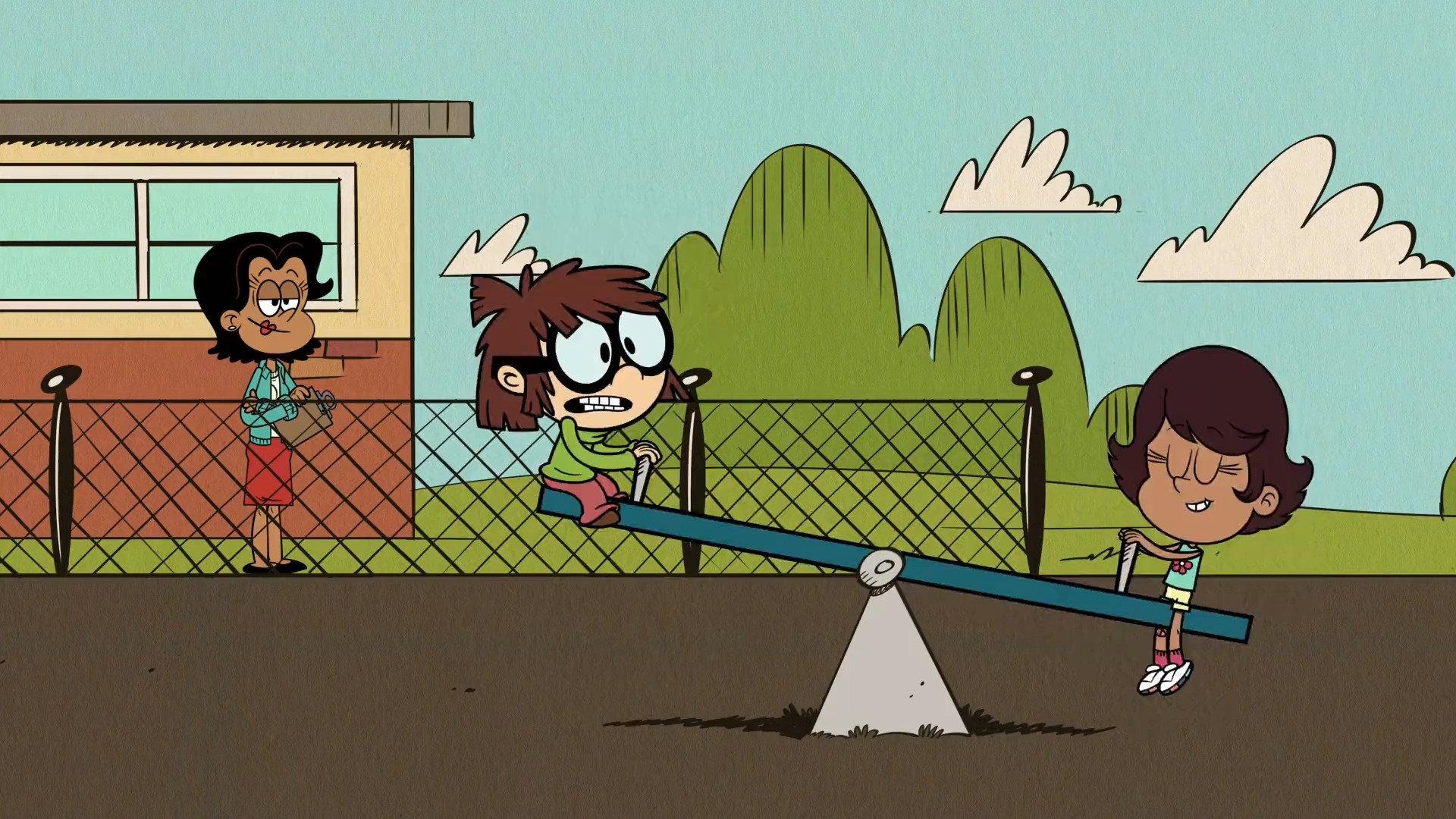 Still from Friend or Faux?