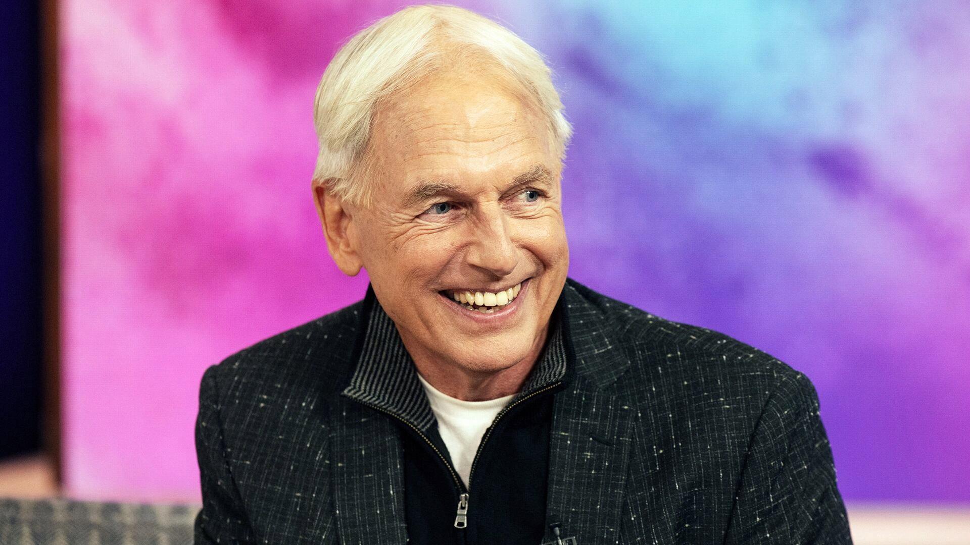 Still from Mark Harmon, Kel Mitchell