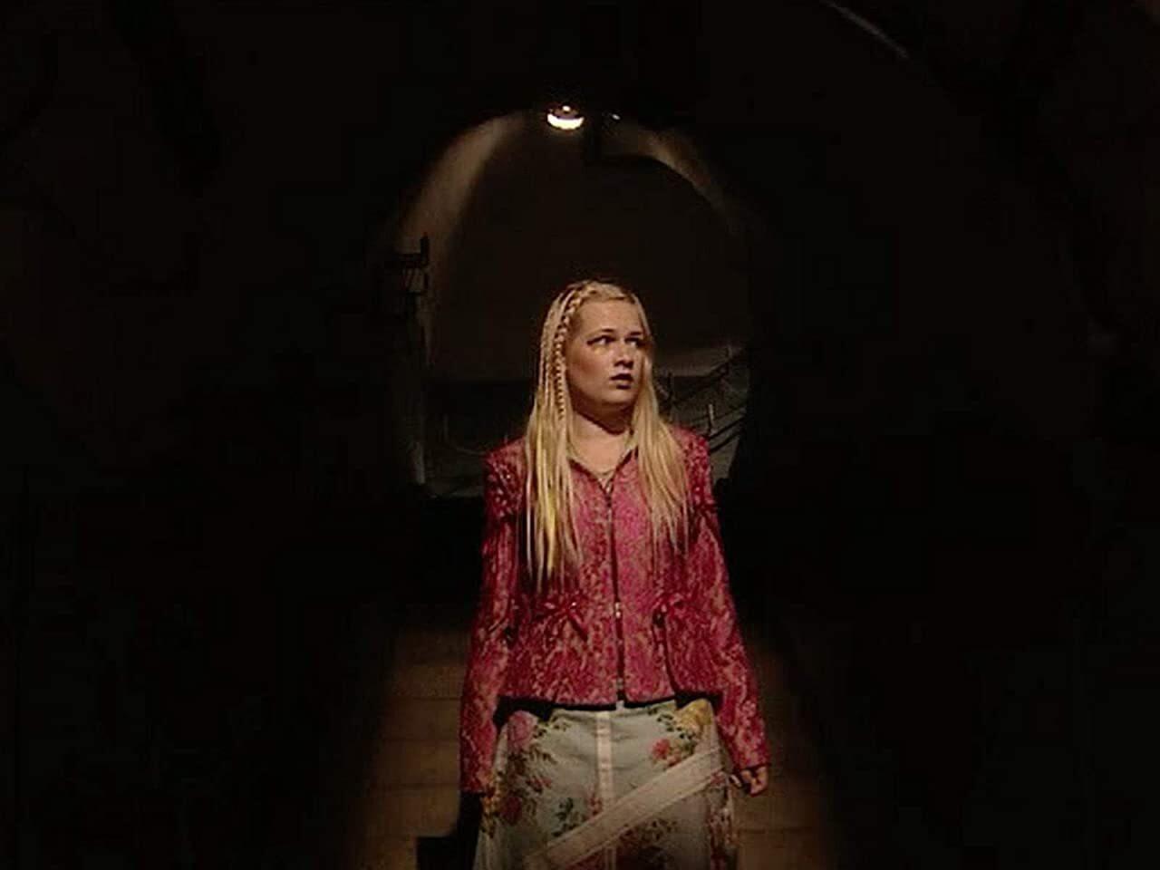 Still from Episode 40