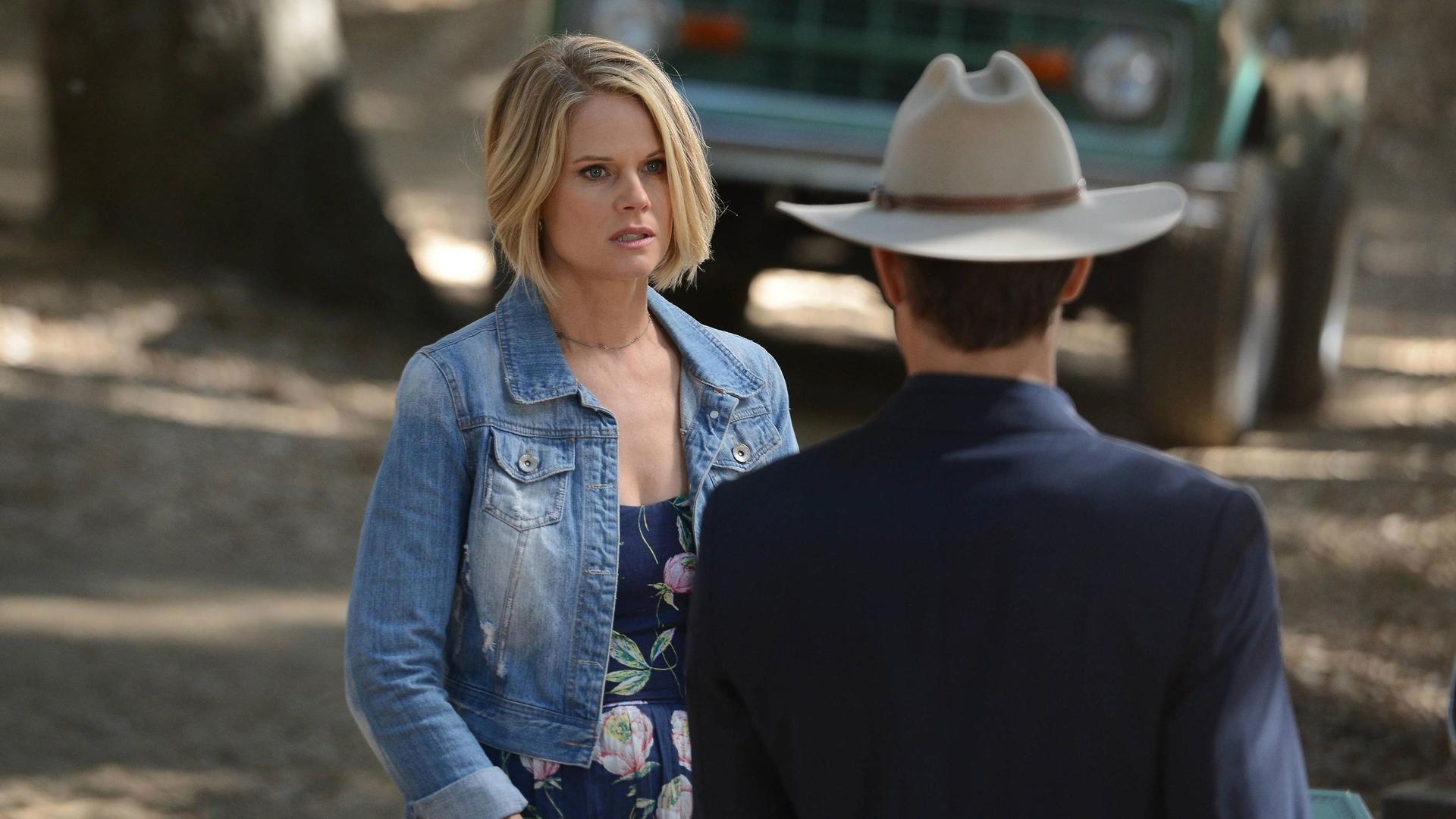 Still from Cash Game