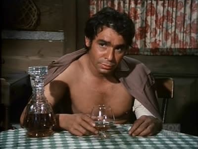 Still from El Jefe
